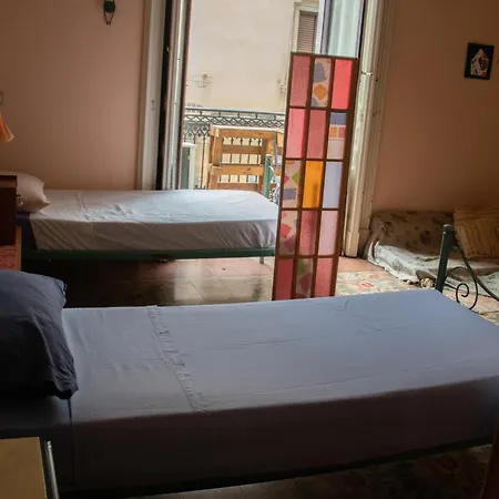 Casa Verdi - House Of Travelers 3* CTA