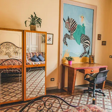Casa Verdi - House Of Travelers Affittacamere